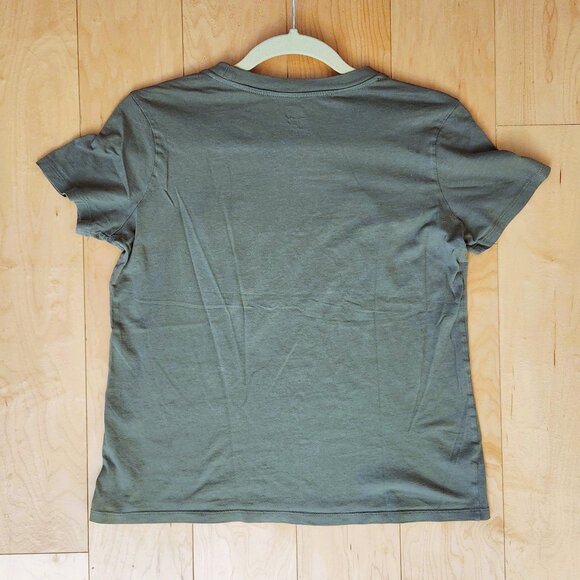 Roots Cotton Cooper Beaver Forest Green T-shirt sz M Very Soft - Picture 2 of 11